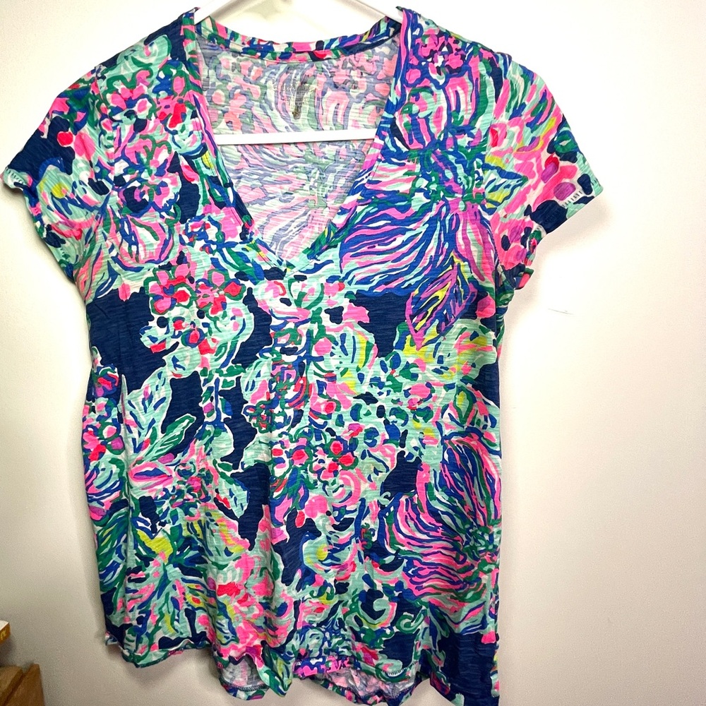 Lilly Pulitzer Gold Label Rainbow Short Sleeve Tee. XS